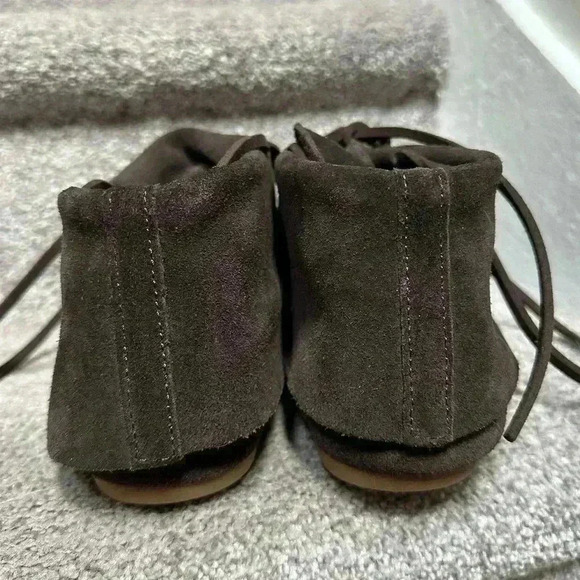 EUC TOMS Zahara Suede Moccasin Lace-Up Flat Booties
Chocolate Brown Women’s 9 - Picture 7 of 10